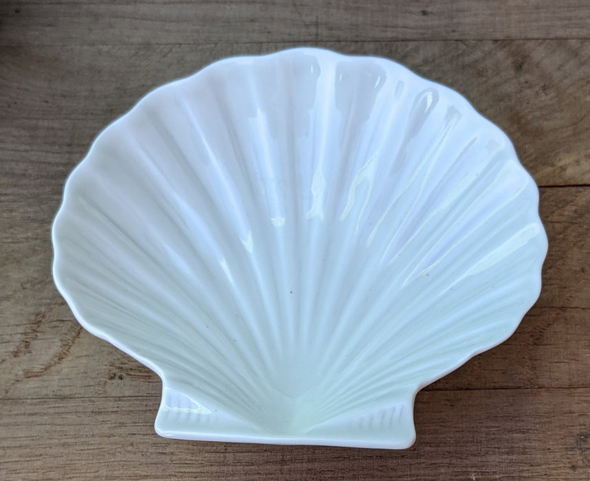 LIMOGE SHELL DISH