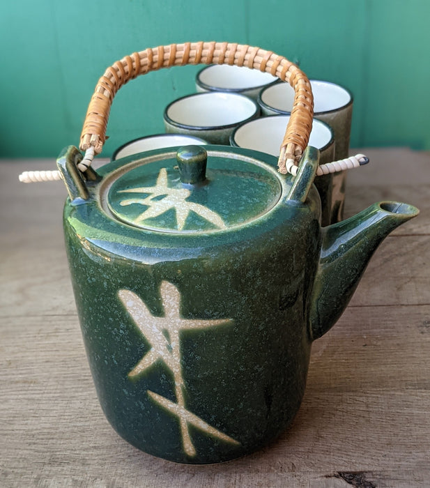 GREEN ASIAN TEA SET