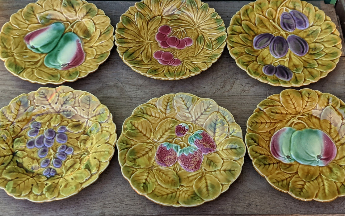 SET OF 6 MAJOLICA FRUIT PLATES-MADE IN FRANCE