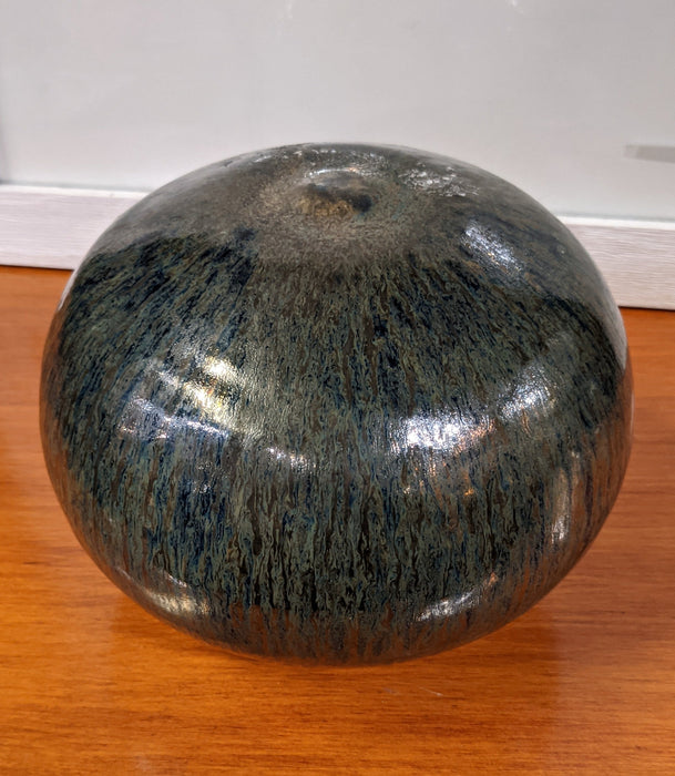 GLAZED POTTERY ART PIECEX
