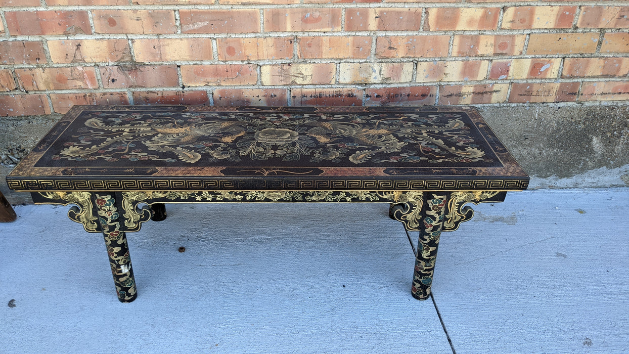 PAINTED LOW CHINESE COFFEE TABLE WITH BIRDS