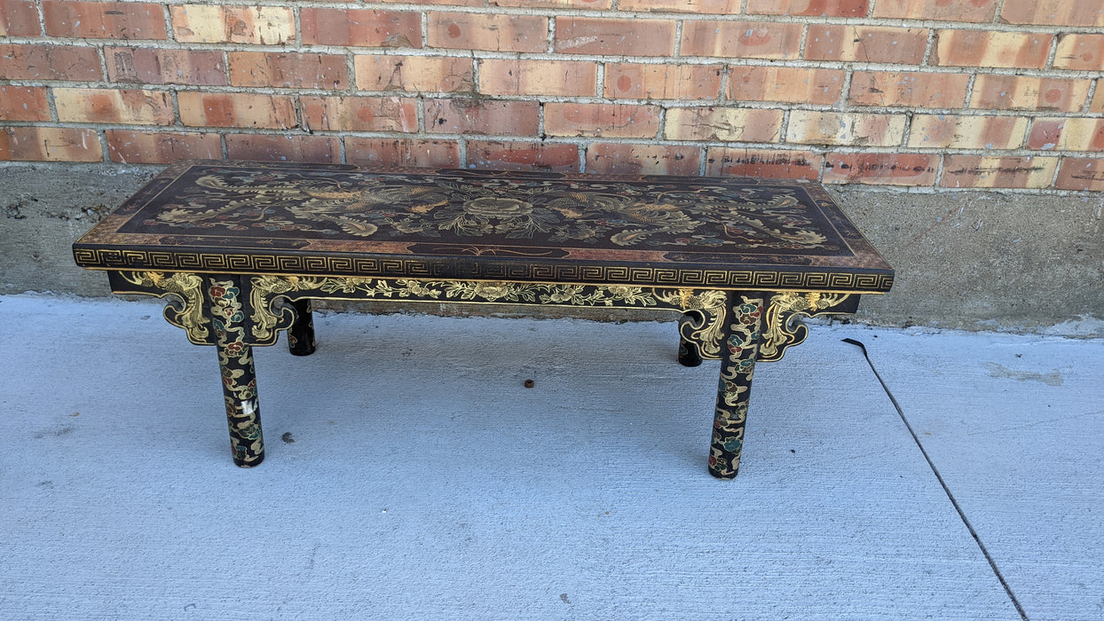 PAINTED LOW CHINESE COFFEE TABLE WITH BIRDS