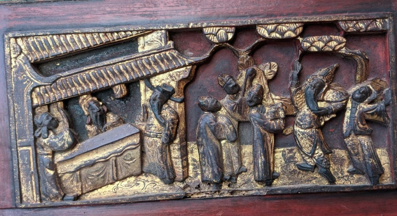 GILT FRAMED CARVED CHINESE PANEL WITH PEOPLE