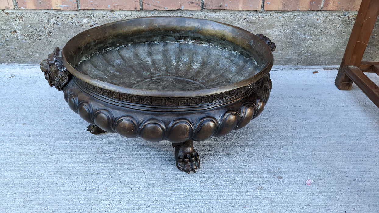 BRONZE FOOTED PLANTER