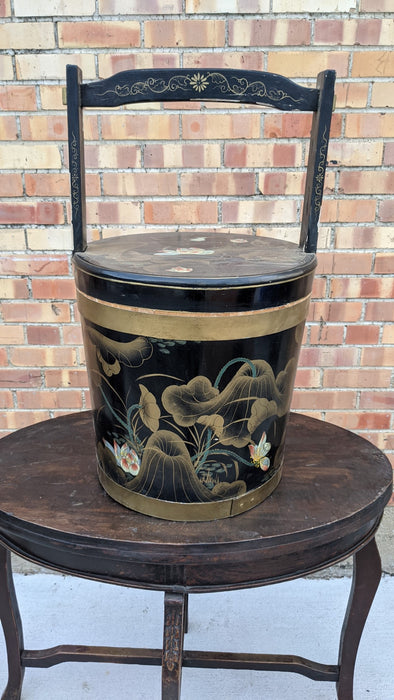 LARGE CHINESE FLORAL MOTIF CONTAINER WITH LID