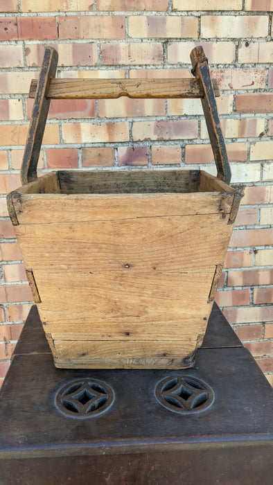 NATURAL CHINESE ELM GRAIN BUCKET