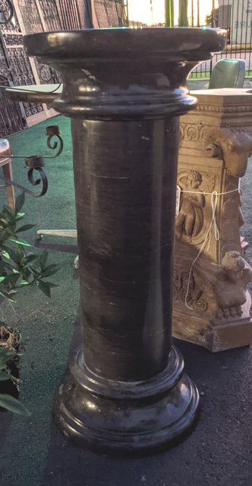 BLACK MARBLE ROUND PEDESTAL