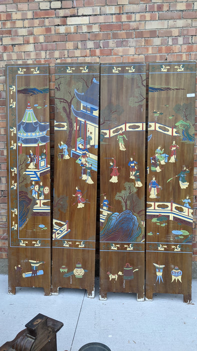 INCOMPLETE CHINESE SCREEN AS FOUND WITH 4 COLORFUL PANELS