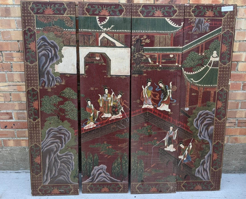 SMALL 4 PANEL GREEN AND RED FIGURAL SCREEN