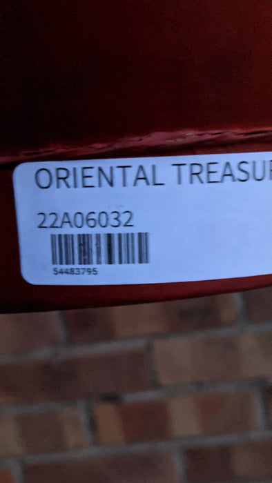 SMALL ORANGE CHINESE LIDDED CONTAINER WITH DELICATE HANDLE