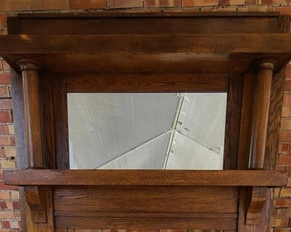 AMERICAN OAK MANTLE WITH SHORT COLUMNS