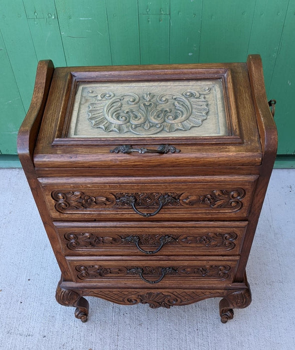 SMALL CARVED LOUIS XV OAK SILVER CHEST