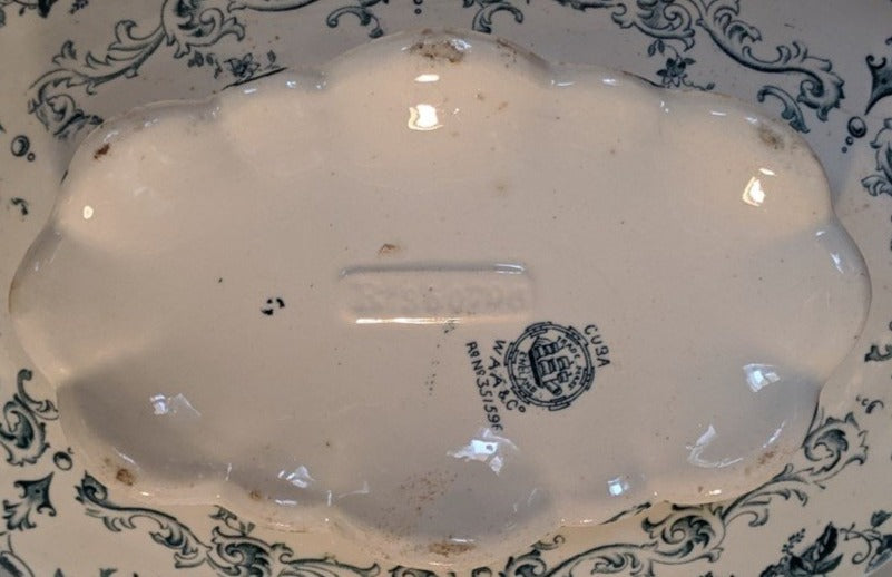 1900'S COVERED ENGLISH CASSEROLE