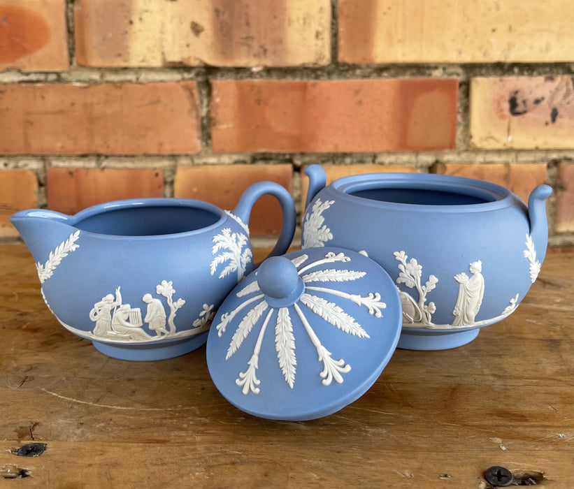 PAIR OF BLUE WEDGEWOOD PORCELAIN JASPERWARE CREAM AND SUGAR