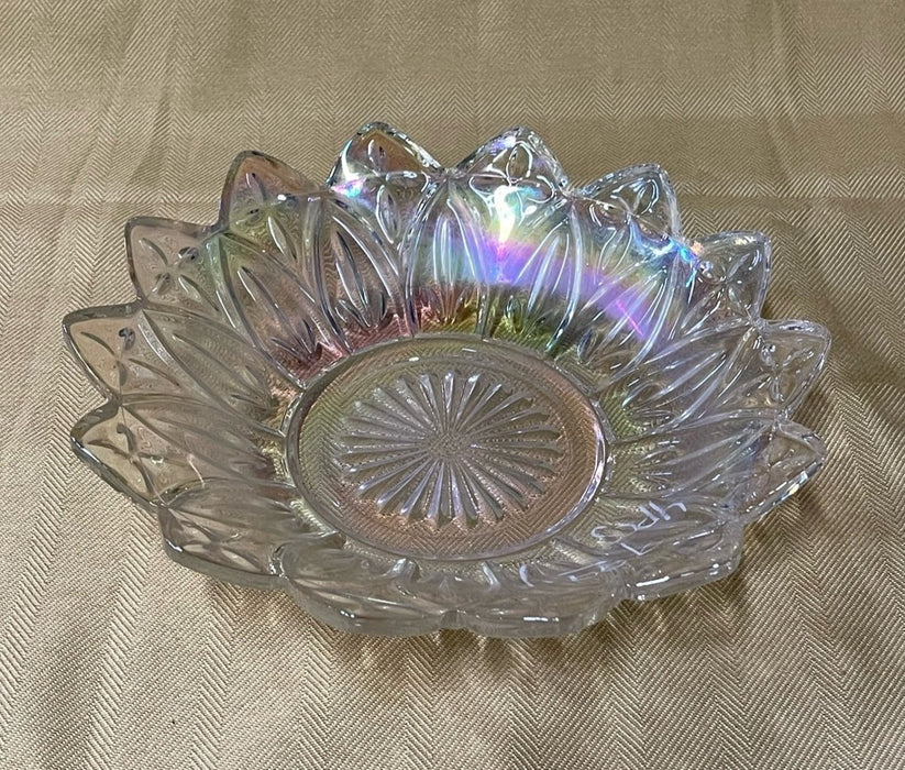 PRESSED GLASS MEDIUM BOWL