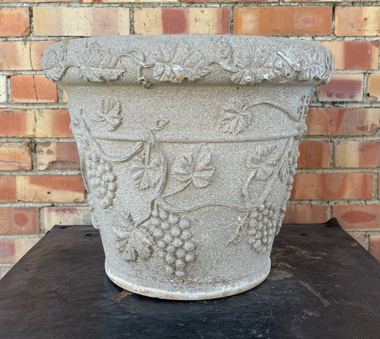 LARGE GRAPES MOTIF COMPOSITION PLANTER