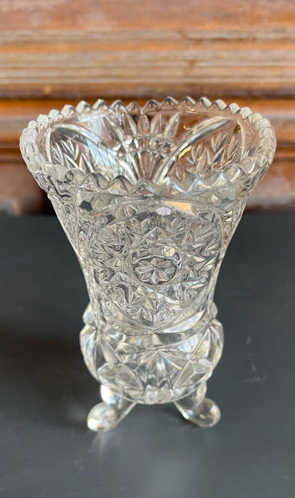 TRI FOOTED SMALL PRESSED GLASS VASE