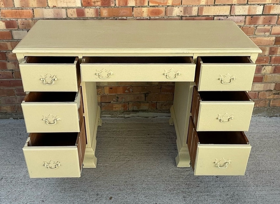 DUNCAN PHYFE STYLE SMALL MAHOGANY VANITY OR DESK-AS FOUND FINISH