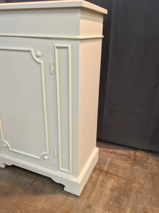 SHALLOW PAINTED CONSOLE CABINET