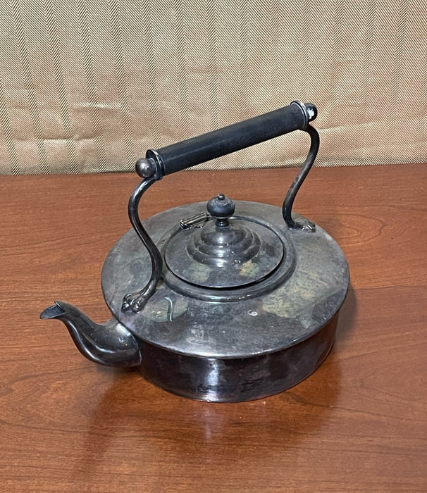 SILVERPLATE SQUAT TEAPOT