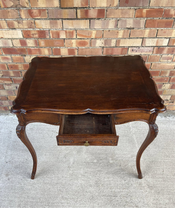 19TH CENTURY LOUIS XV OAK WRITING TABLE WITH HOOF FEET