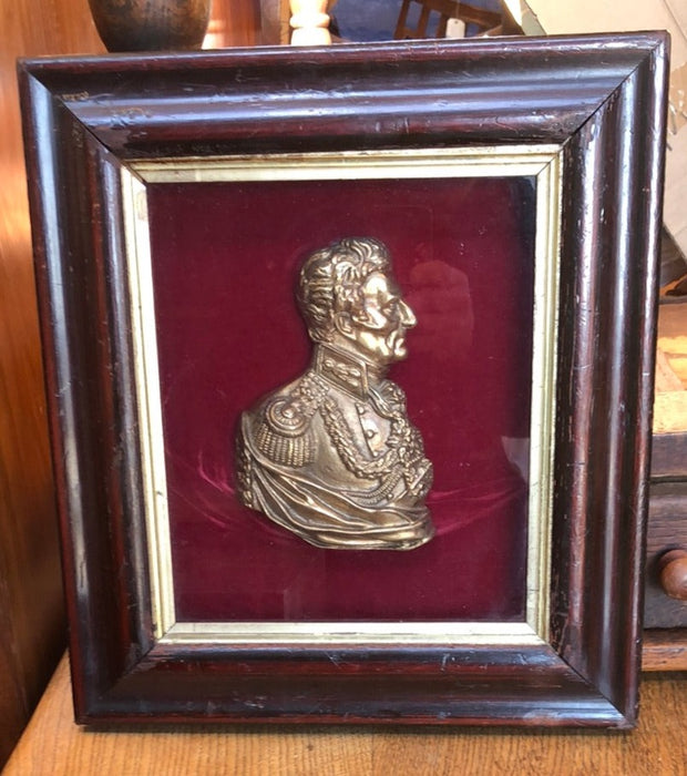 SHADOW BOX WITH BRASS PROFILE
