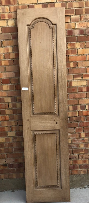 NARROW PAINTED OAK DOOR WITH CARVED DETAIL