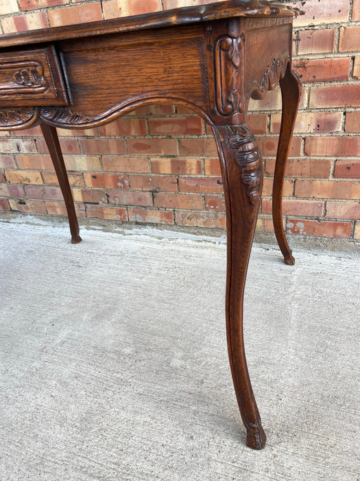 19TH CENTURY LOUIS XV OAK WRITING TABLE WITH HOOF FEET