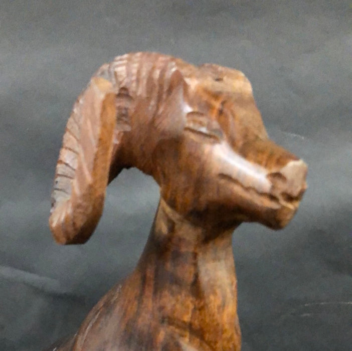 CARVED MOUNTAIN GOAT