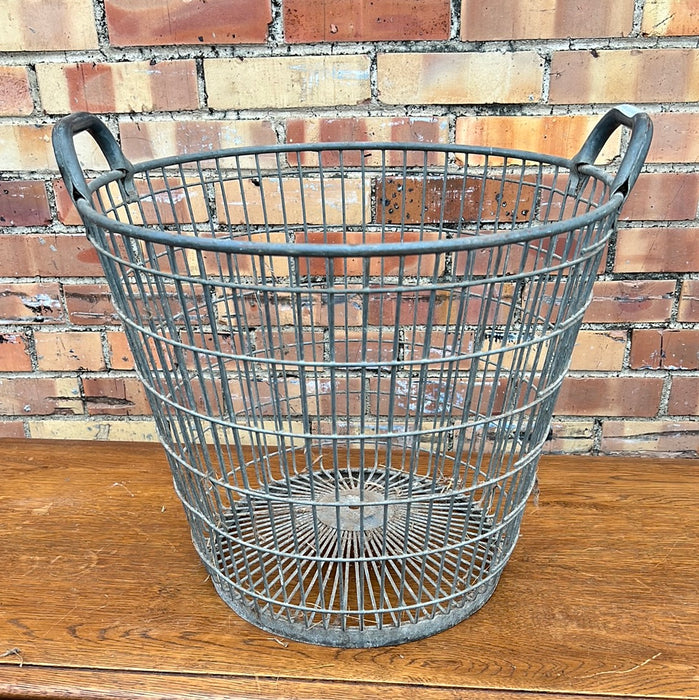 METAL MUSSEL BASKET