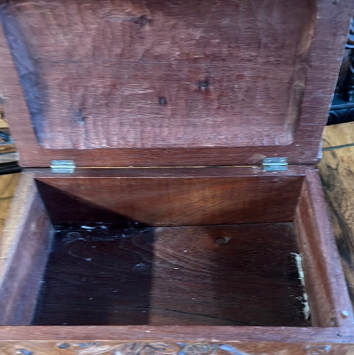 CARVED MAHOGANY BOX WITH INDIGINOUS PEOPLES