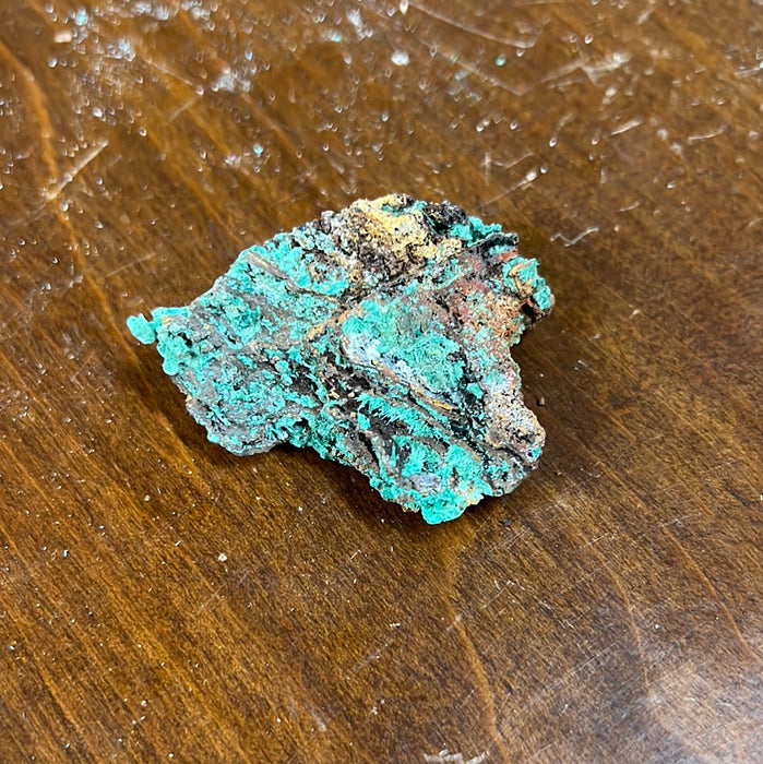TINY MALACHITE SPECIMEN