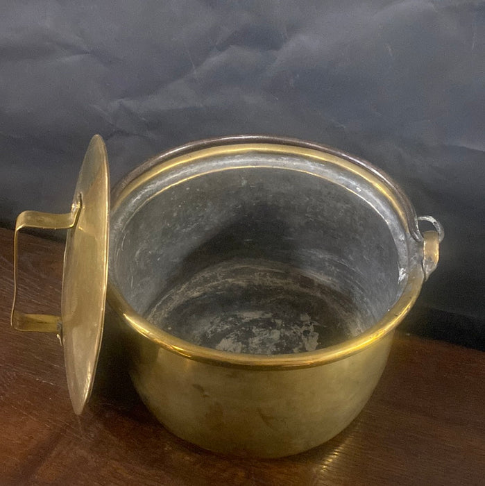 IRON HANDLE BRASS POT WITH LID