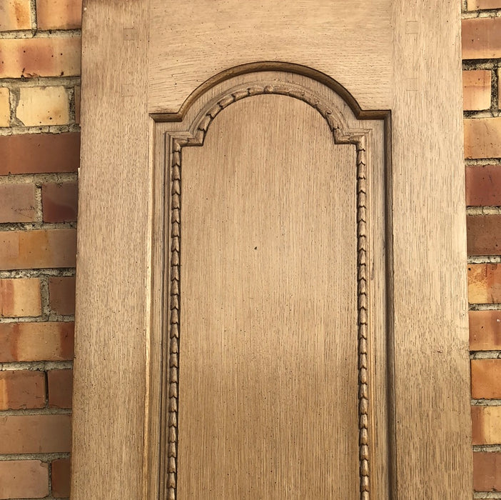 NARROW PAINTED OAK DOOR WITH CARVED DETAIL