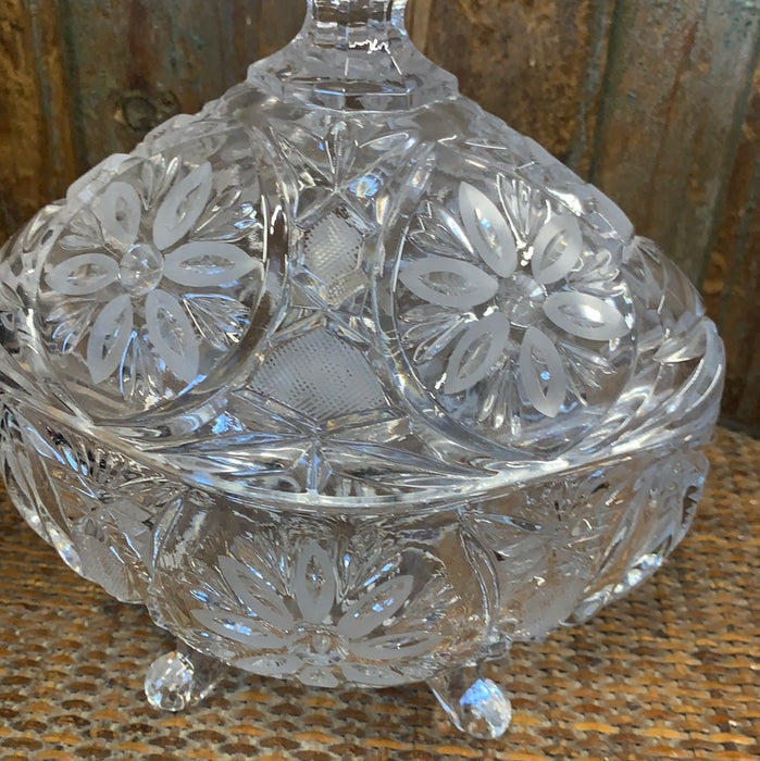 ETCHED CRYSTAL OVAL FOOTED CANDY DISH WITH LID