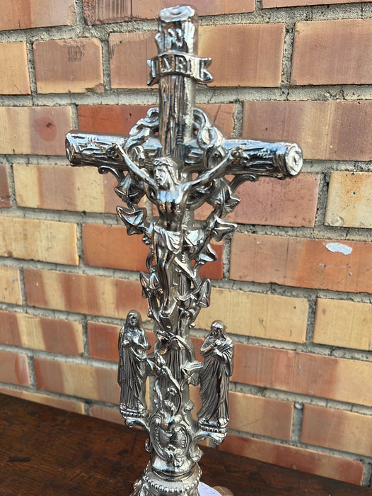 STANDING CHROME METAL CRUCIFIX