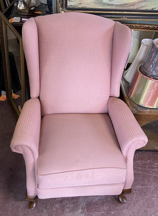 PINK UPHOLSTERED QUEEN ANNE STYLE RECLINER