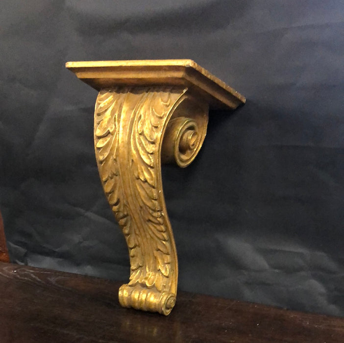 GOLD CORBEL - NOT OLD