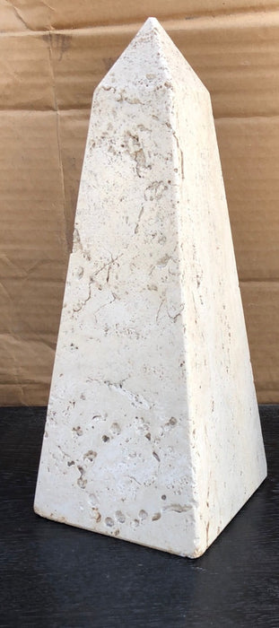 LARGE CREME DE FIL MARBLE OBELISK