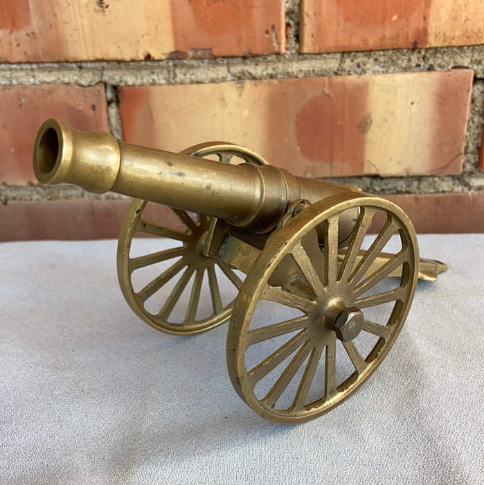 SMALL BRASS CANNON