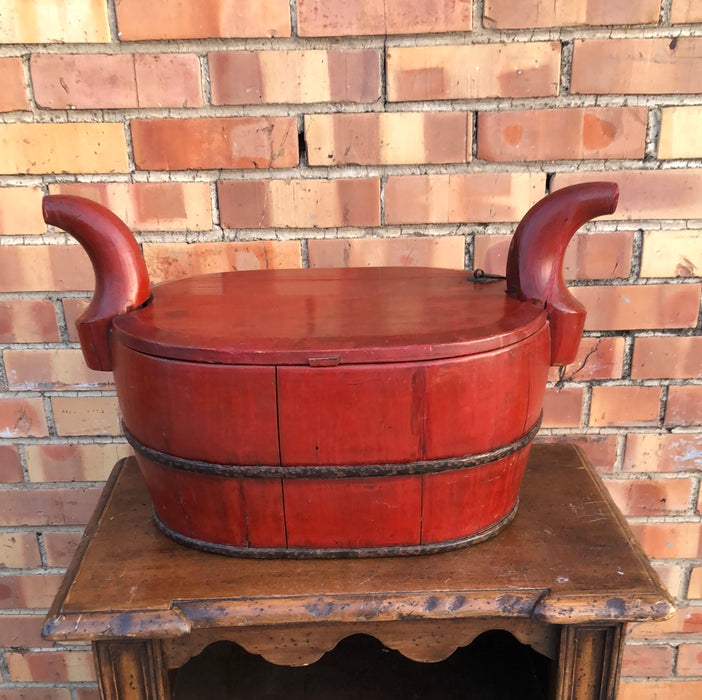 CHINESE OVAL RED WOOD BOX WITH HANDLES
