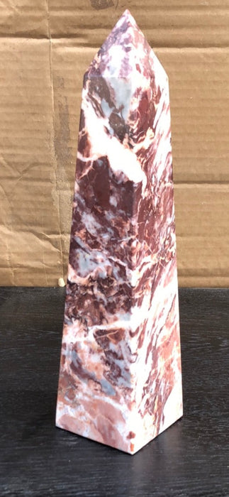 MEDIUM MARBLE OBELISK