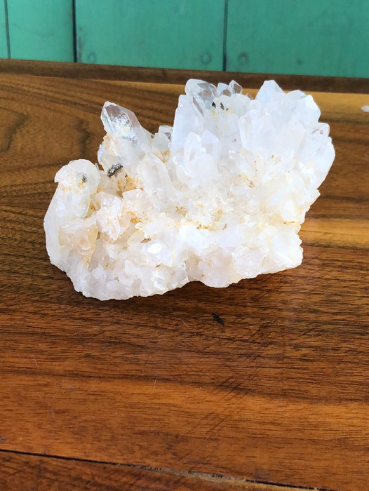 SMALL QUARTZ GEODE WITH TALL CRYSTALS