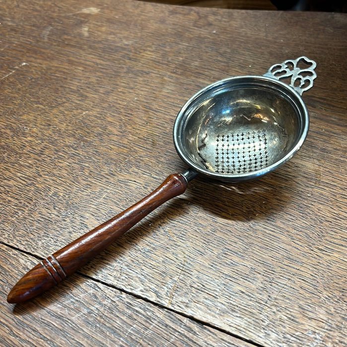 LARGE SILVERPLATE TEA STRAINER WITH WOOD HANDLE