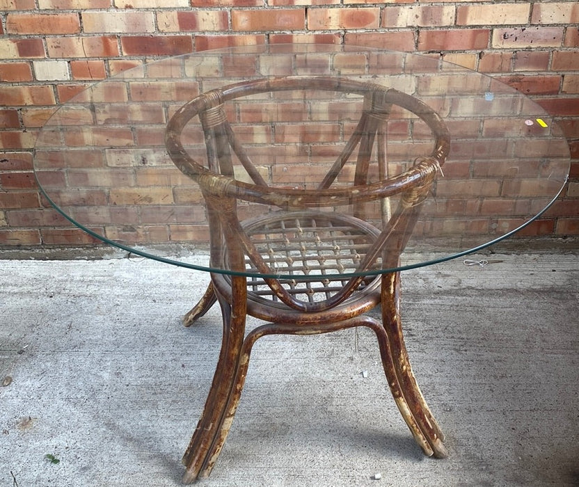 ROUND BAMBOO TABLE WITH GLASS TOP