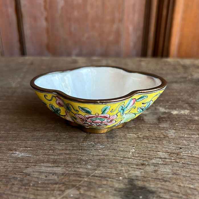 YELLOW AND WHITE ENAMEL MINI CATCH ALL DISH