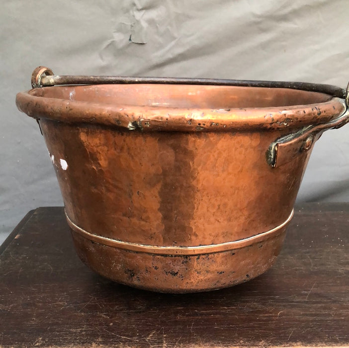EARLY HAND WROUGHT COPPER JAM POT
