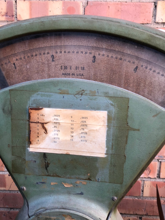 VINTAGE GREEN COMMERCIAL COUNTER SCALE