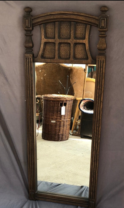 THOMASVILLE DRESSER MIRROR