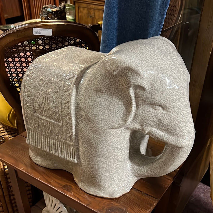 CRACKLED ELEPHANT GARDEN STOOL